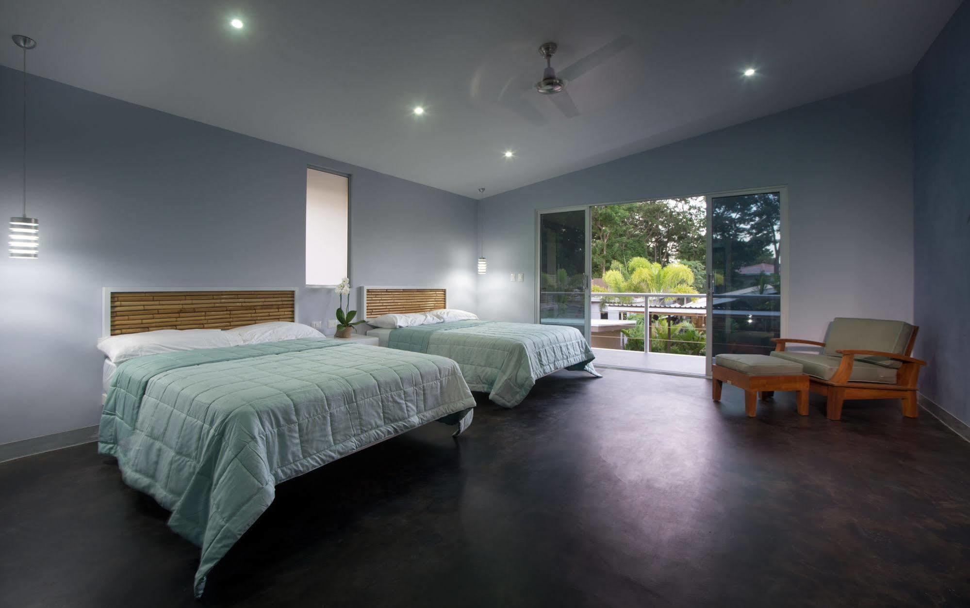 Hotel Tamarindo Village Hotel