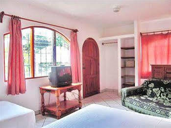 Flores (adults Only) Tamarindo