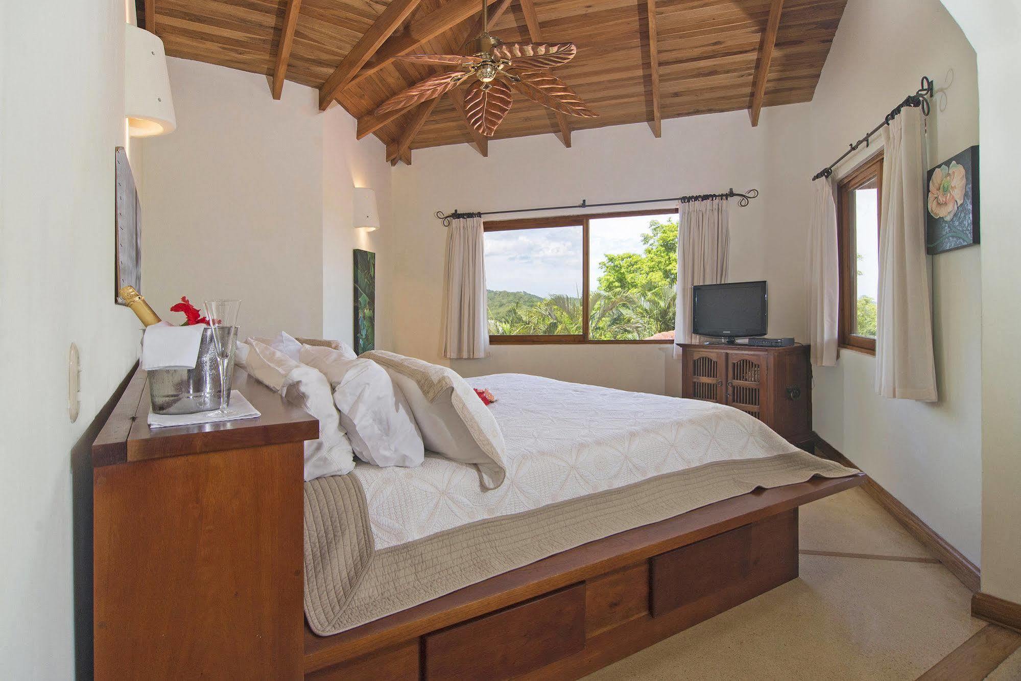 Los Altos De Eros Hotel