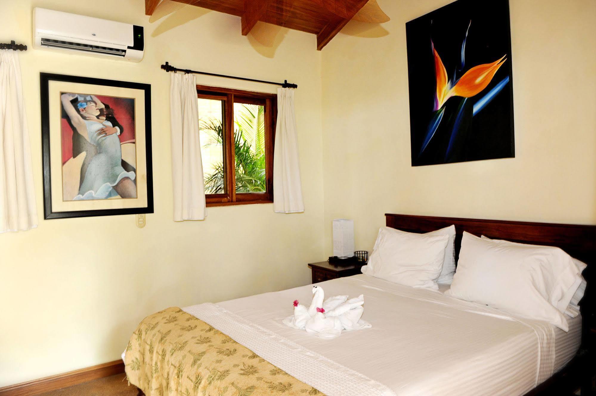 Hotel Los Altos De Eros
