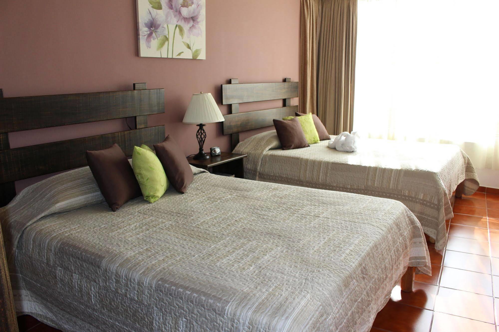 Hotel Arenal By Regina La Fortuna