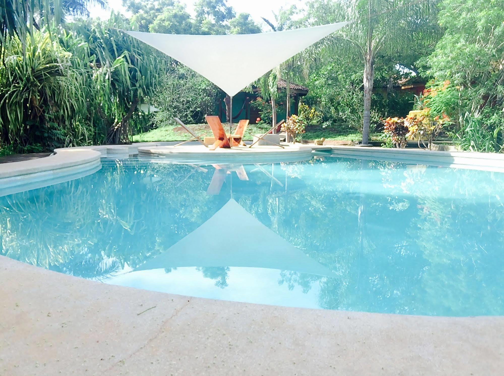 Mauna Loa Hotel 3*