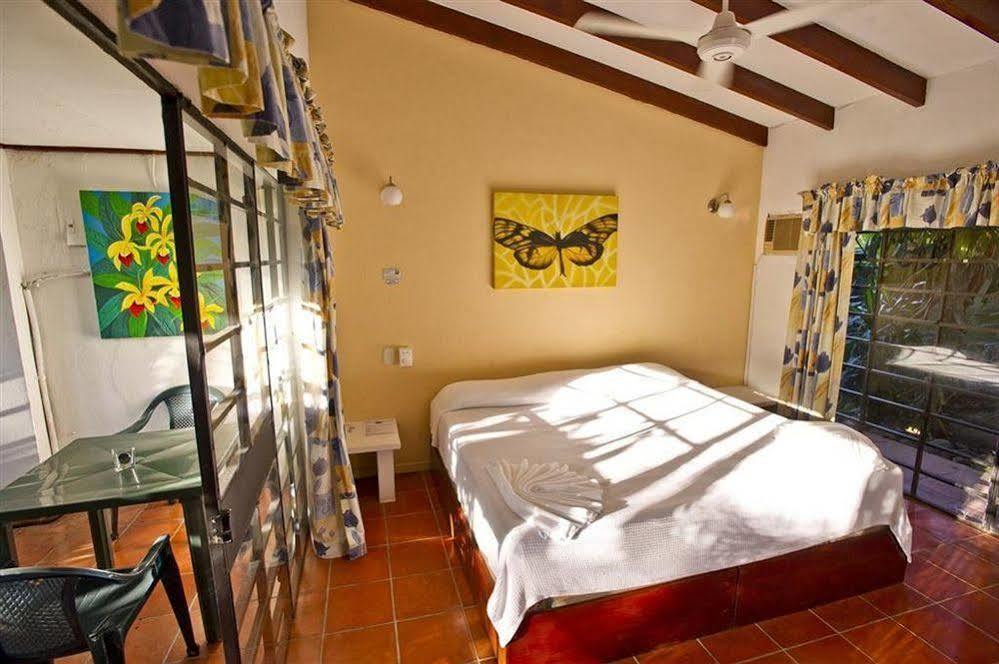 Mono Azul Hotel 3*