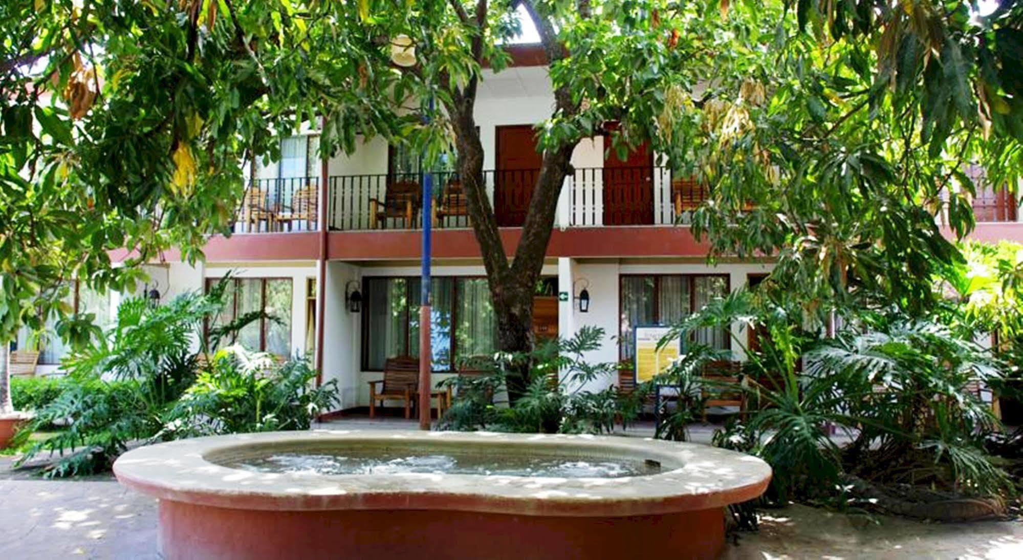 Hotel Boyeros 3*