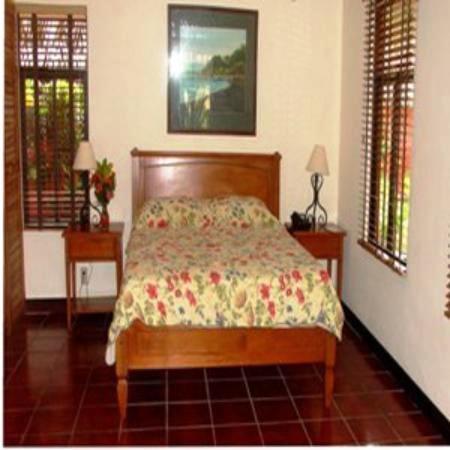 Monterey Del Mar Hotel 3*