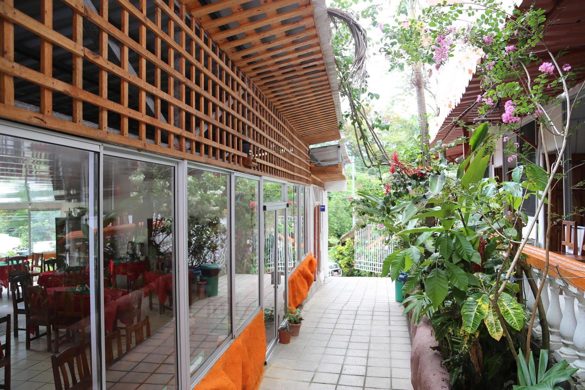 Coco Hotel