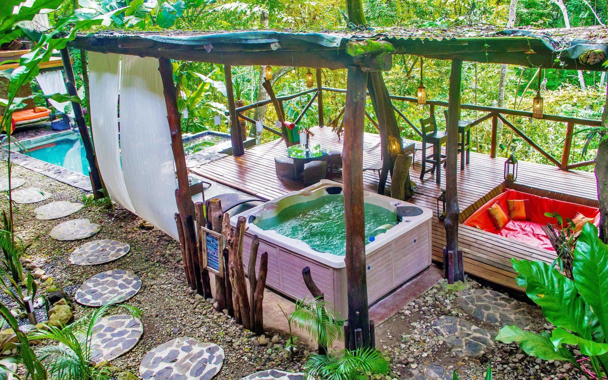 Hotel Canaima Chill House