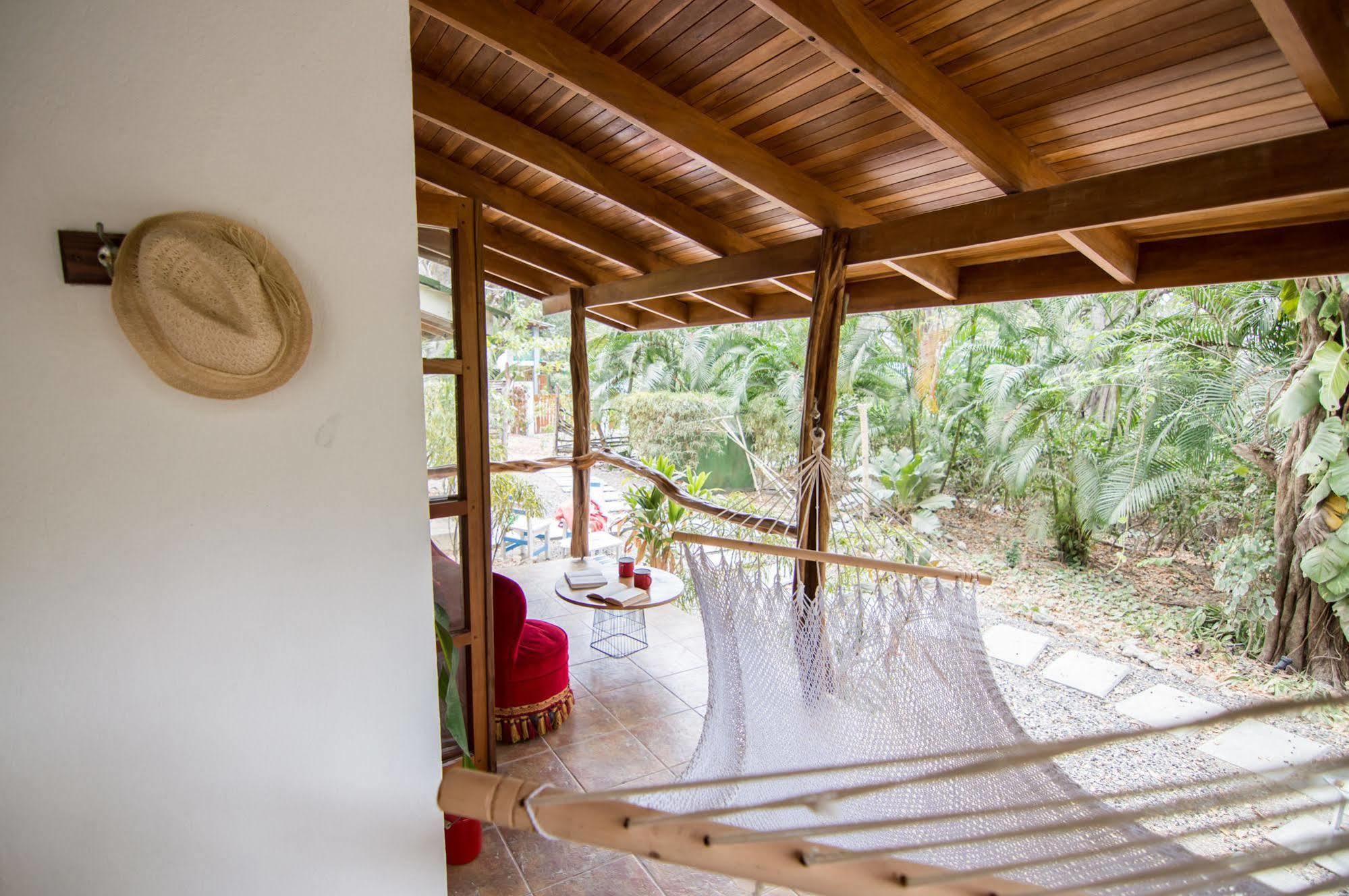 Bed & Breakfast Makanas 3*