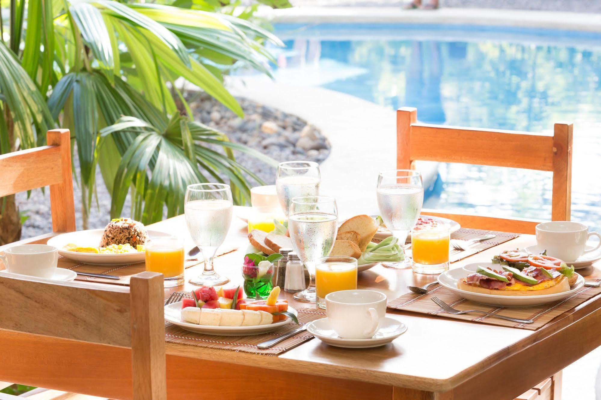 Olas Verdes Hotel Hotel 4*