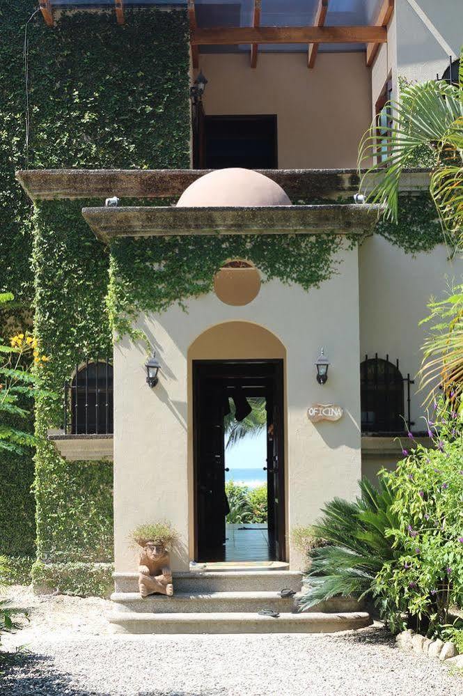 Hermosas Villa *