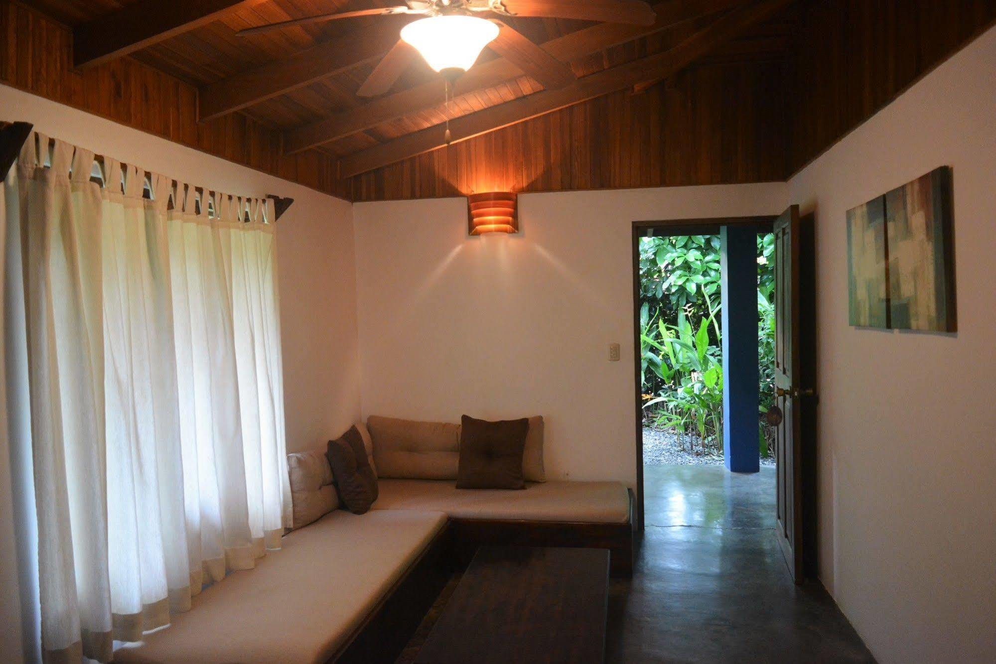 Indigo Yoga Surf 2*