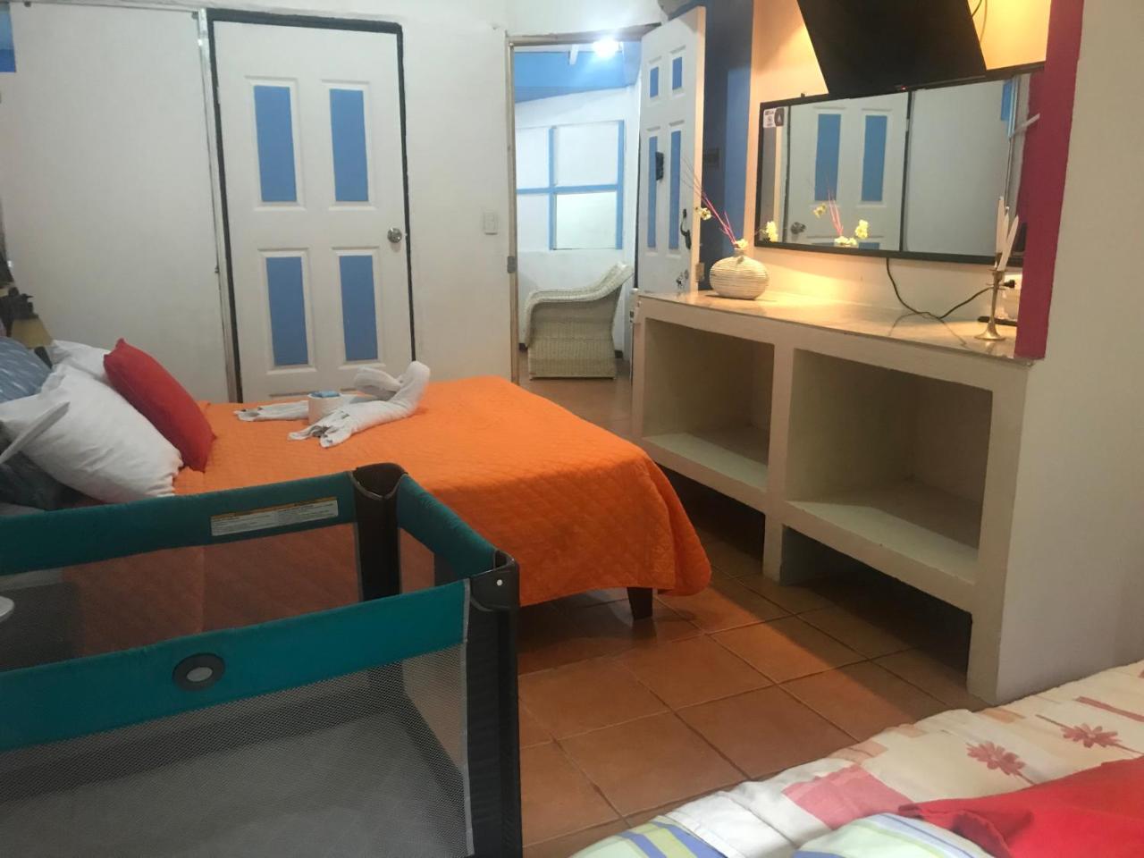 Cabinas Cafe Del Mar Manuel Antonio