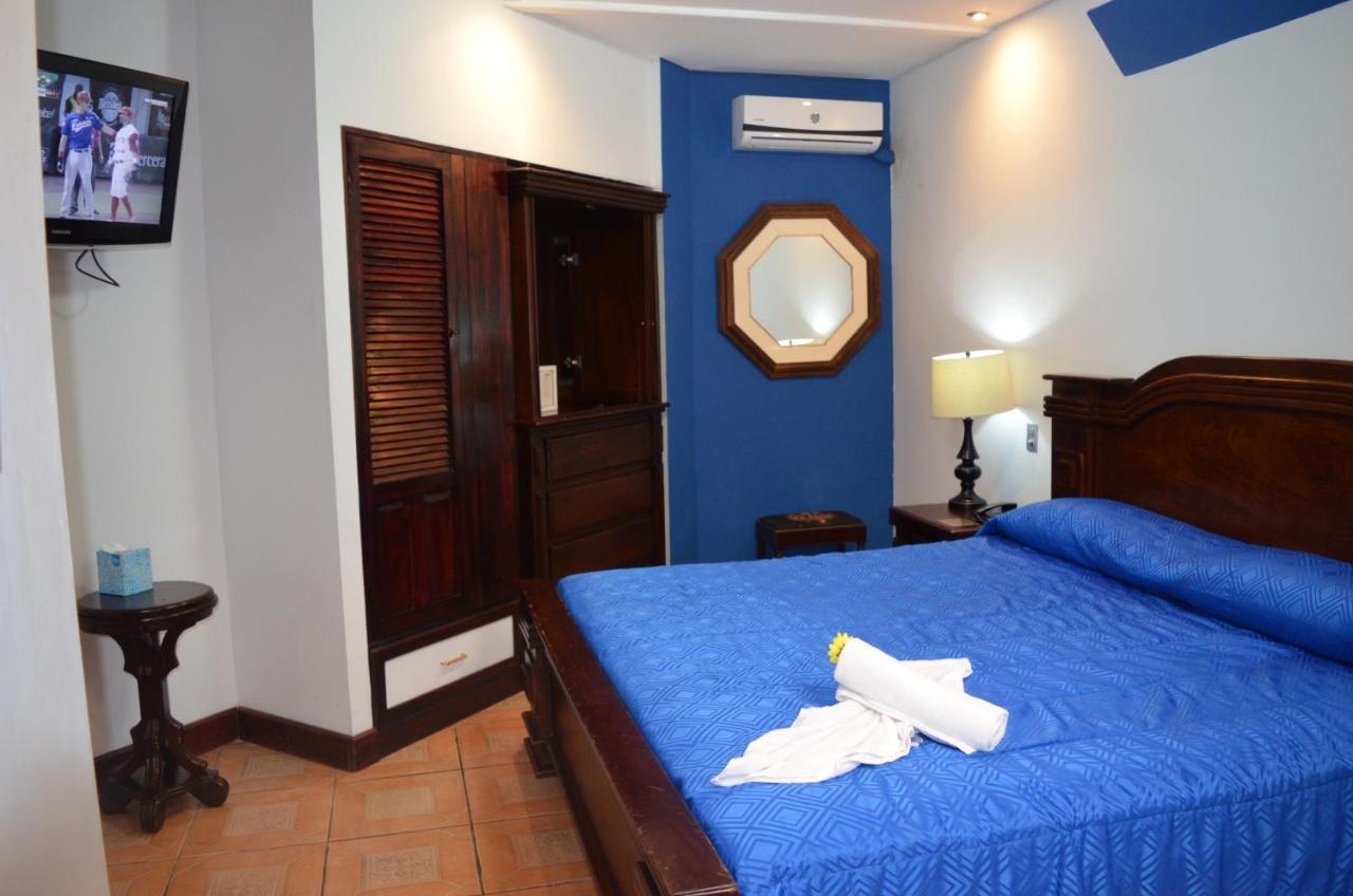 Hotel Sportsmens - Gentlemen's Club (adults Only) 4*