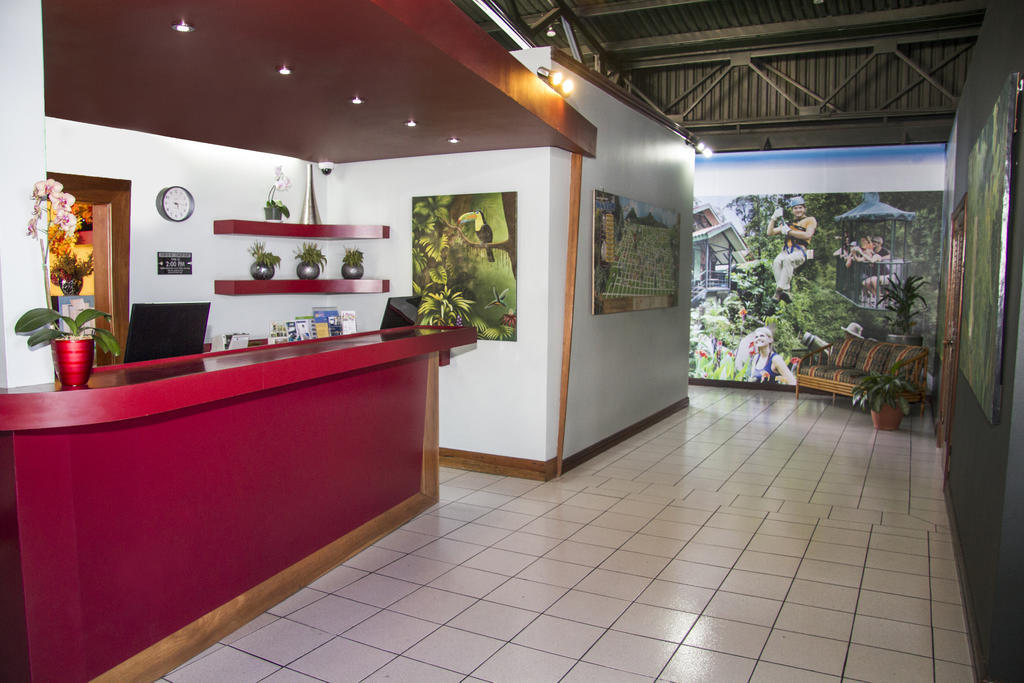 Garden Court Express Downtown 3*
