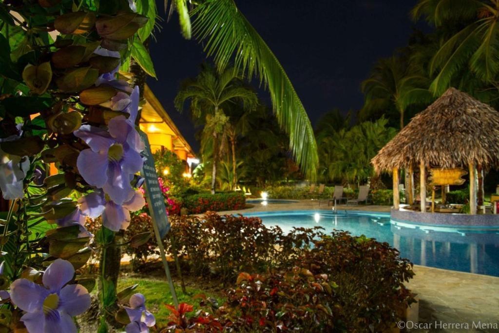 Getaways At Pueblo Real 2*