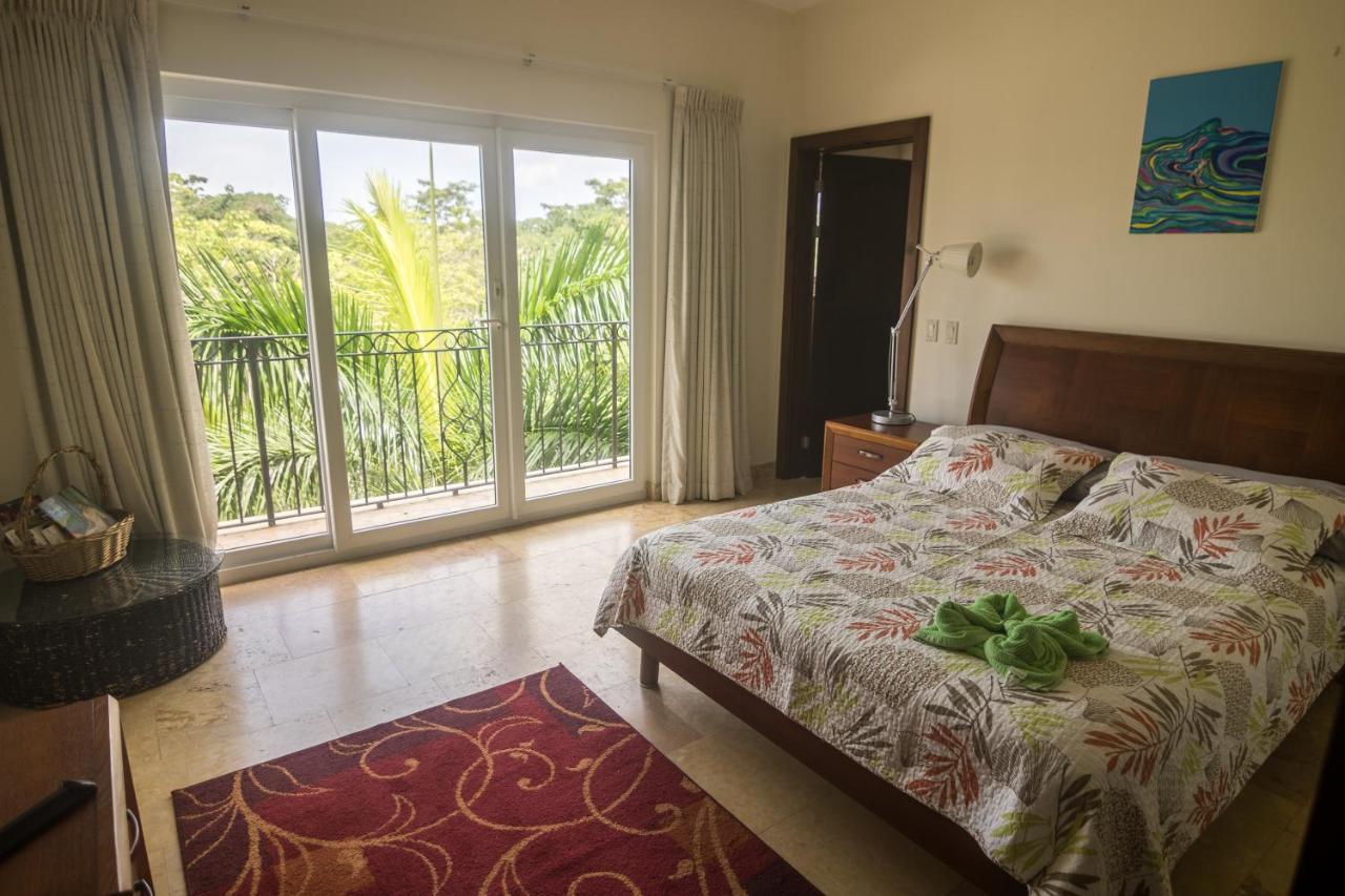 Acqua Residences 503 *