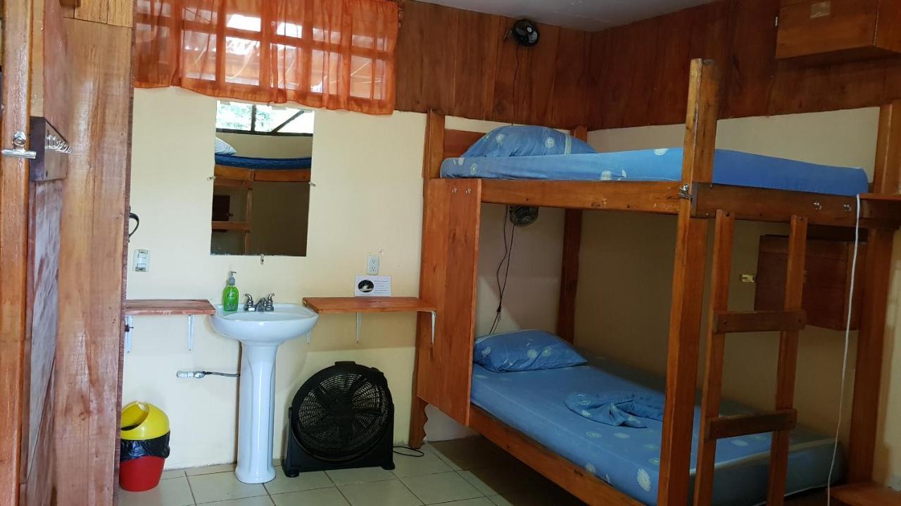 Hostel Martinas Place *