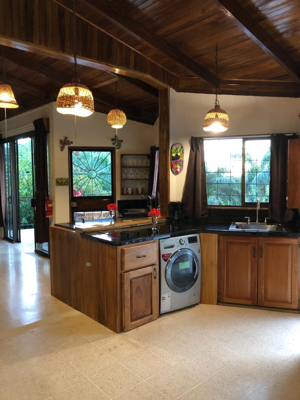 Camila 1 - Ocean, Nature, Relax, Central Manuel Antonio