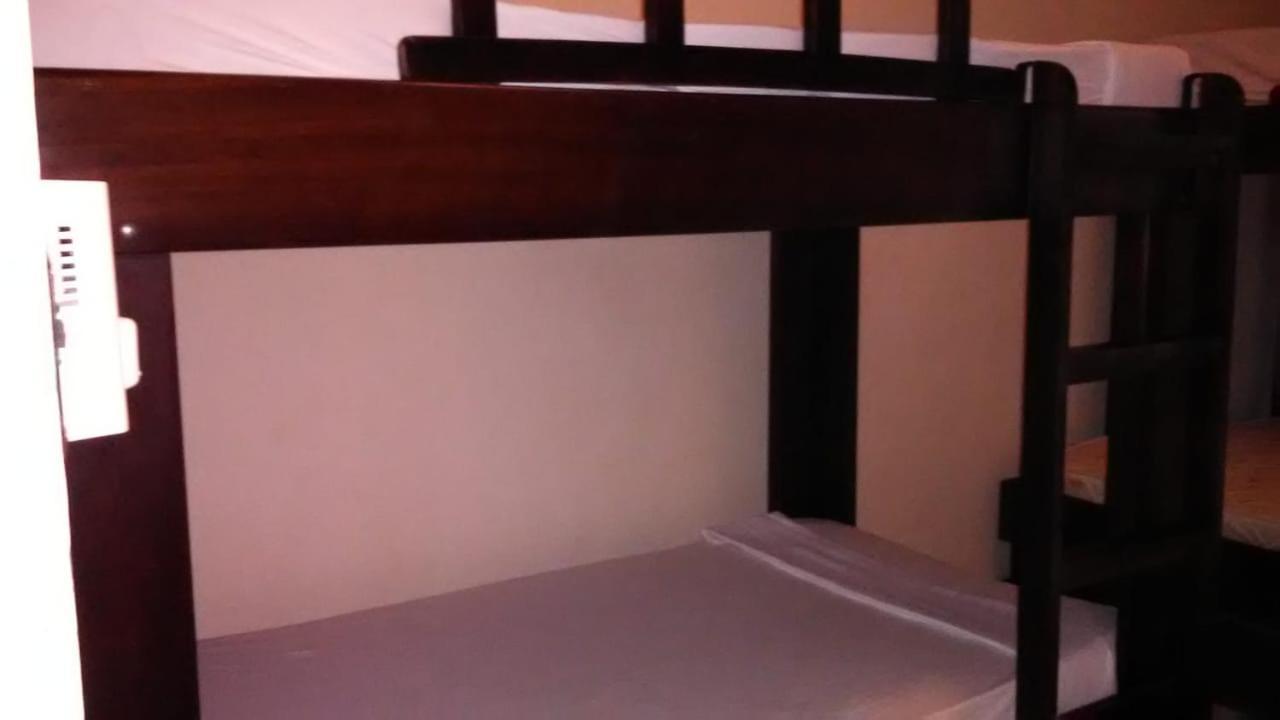 Cabinas Surf Arribadas Hostel *