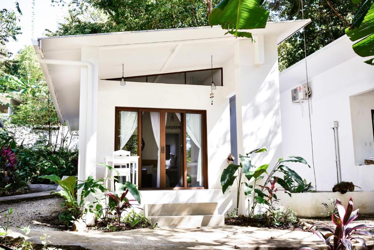 Driftwood Glamping & Boutique Luxury tent