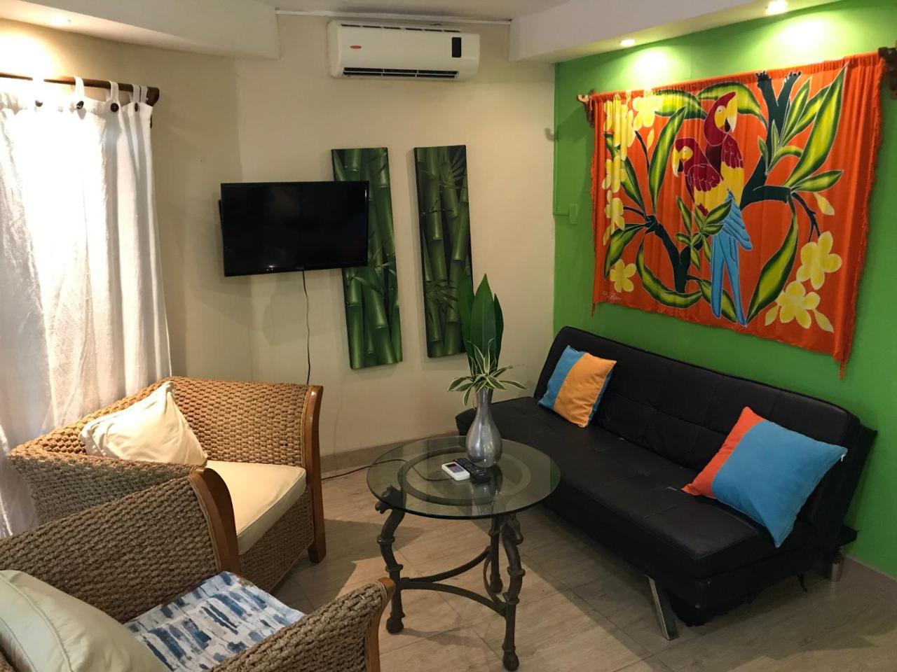 Tamarindo Village Hotel Hotel