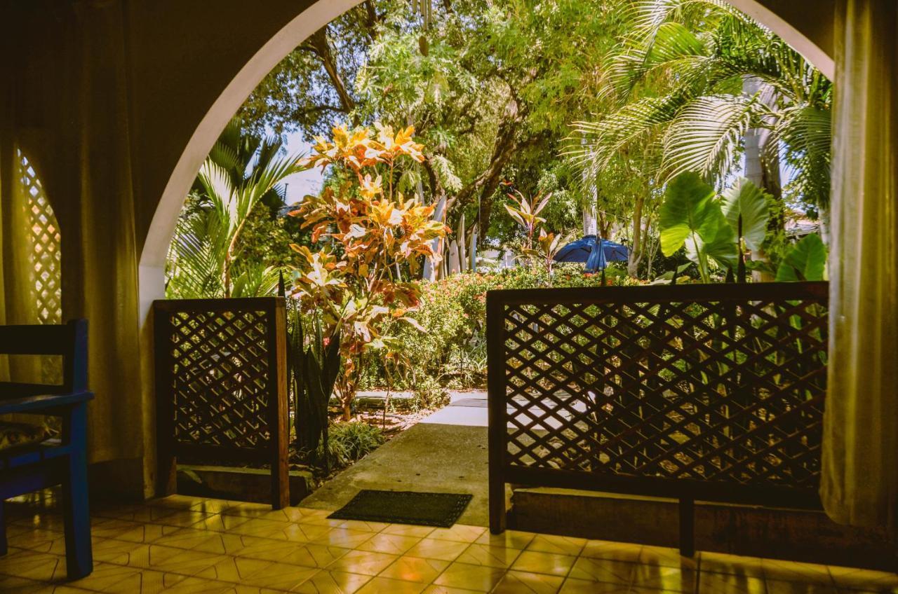 Zullymar Aptos Aparthotel *