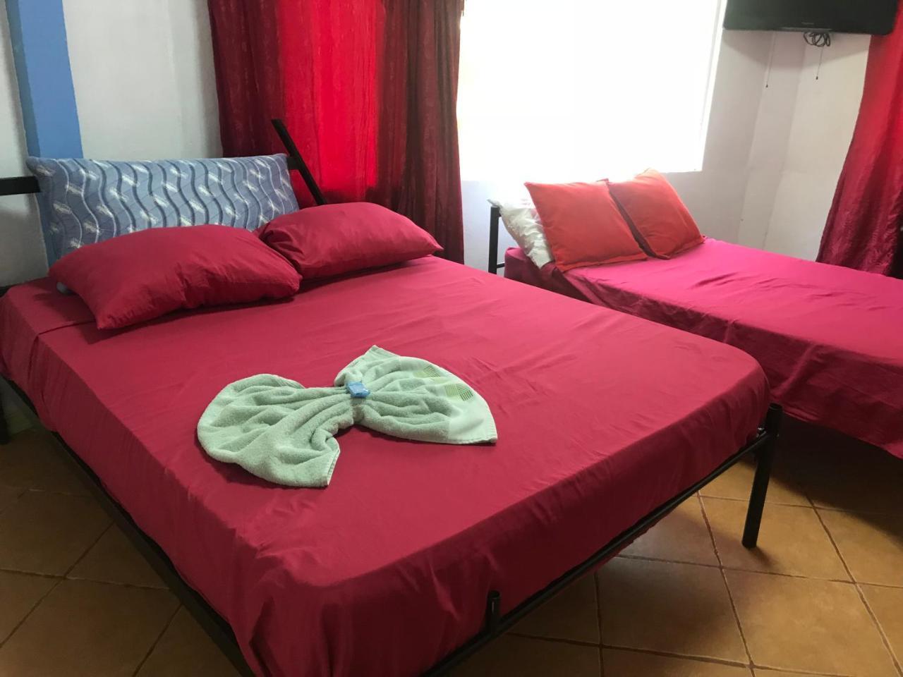 Hotel Cabinas Cafe Del Mar Manuel Antonio