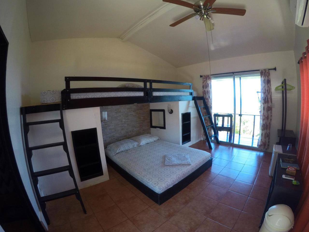 Pacheco Tours Hotel