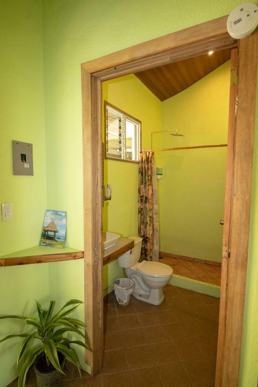 Chilantro & Hangout Homestay