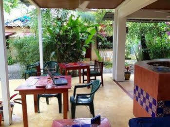 Tropical Sands Eco 2*