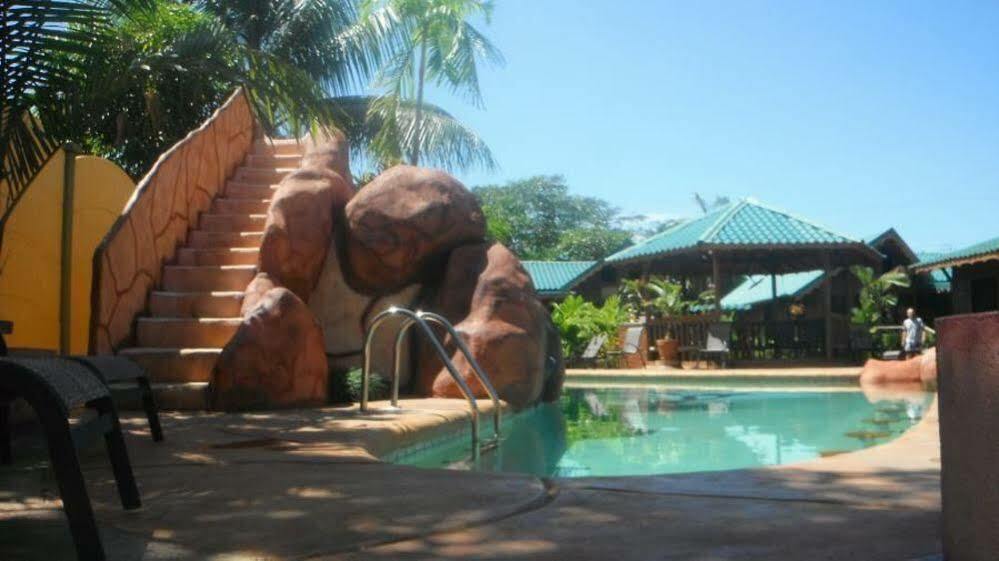 Ballena Hotel