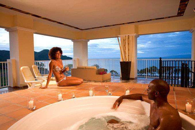 Riu Guanacaste Hotel