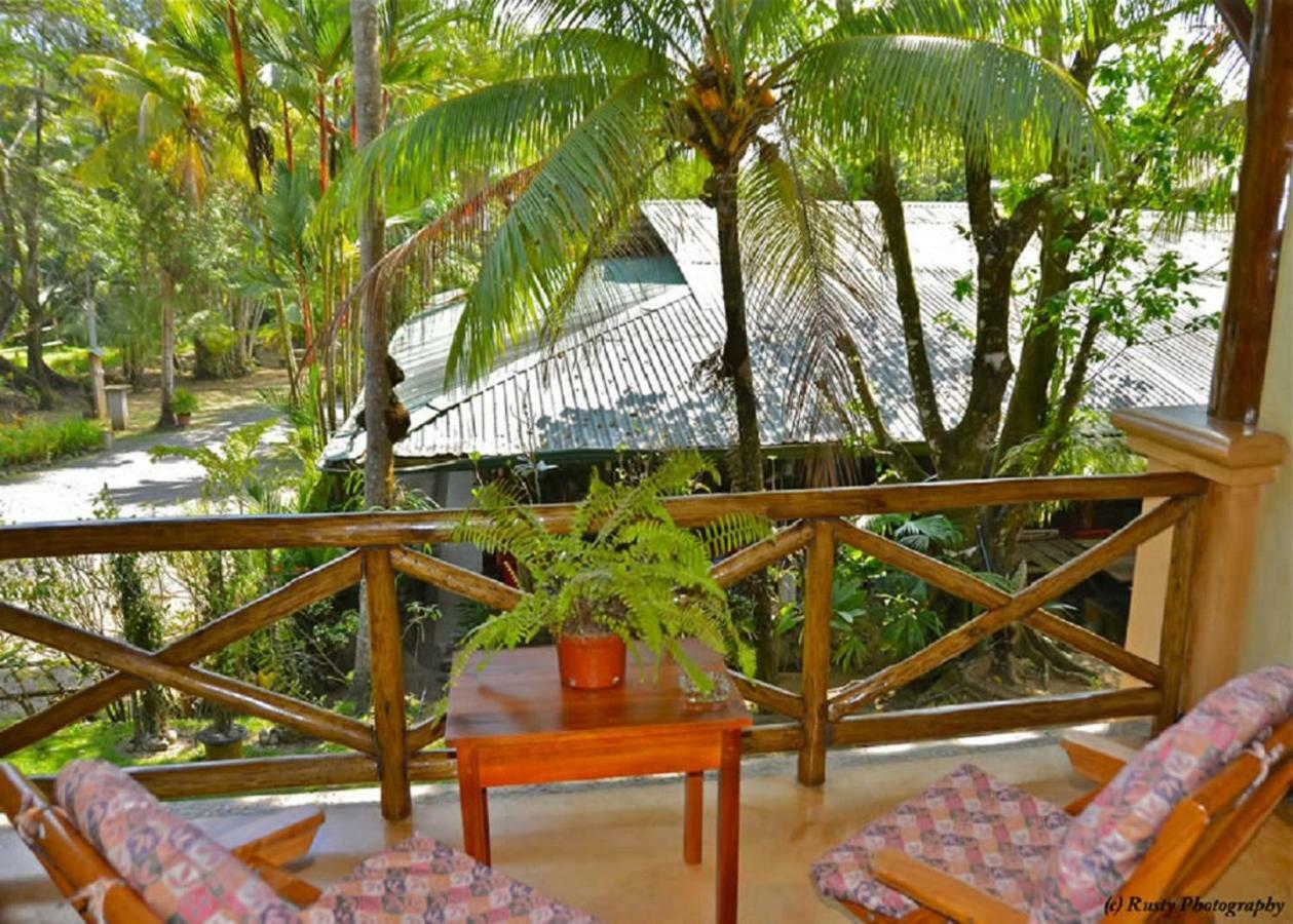 Hotel Roca Verde Beachfront