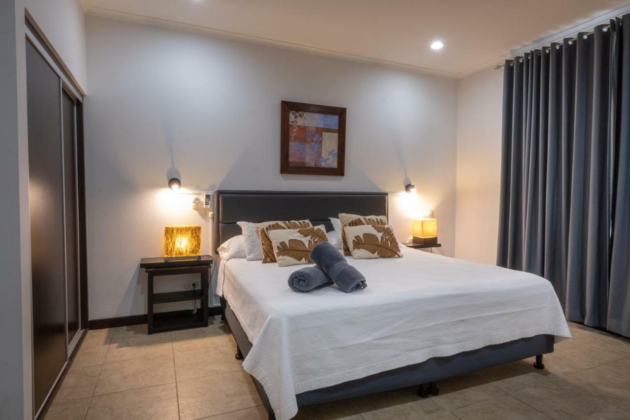 The Palms Ocean Club Aparthotel 4*