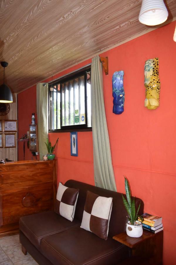 Cabinas The Corner