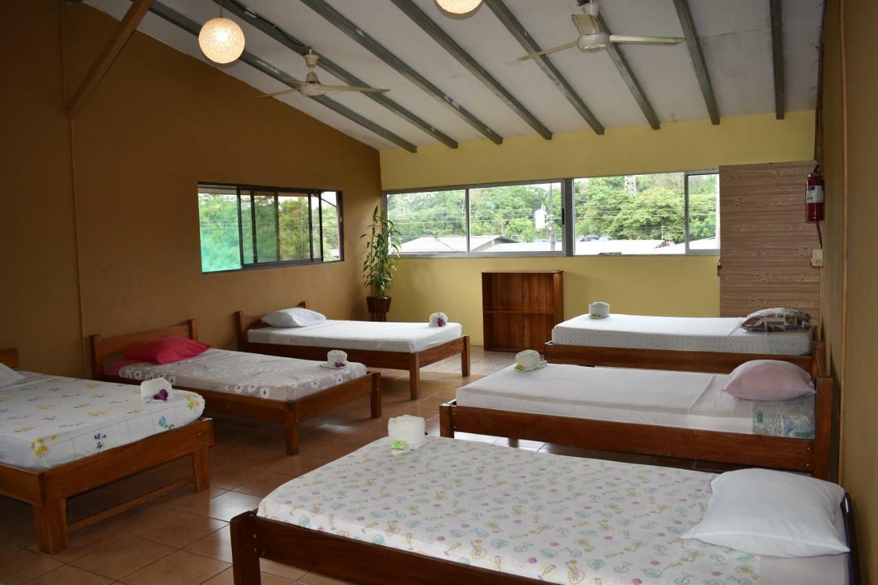 Cabinas The Corner Guest house Golfito
