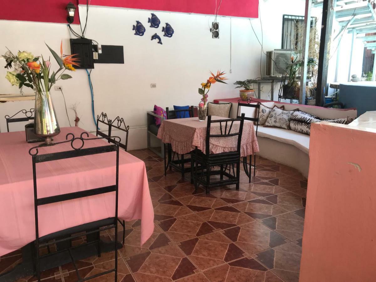 Cabinas Cafe Del Mar Hotel *