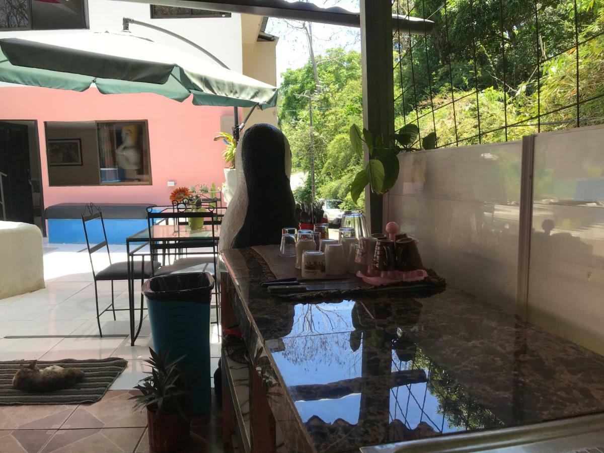 Hotel Cabinas Cafe Del Mar Manuel Antonio