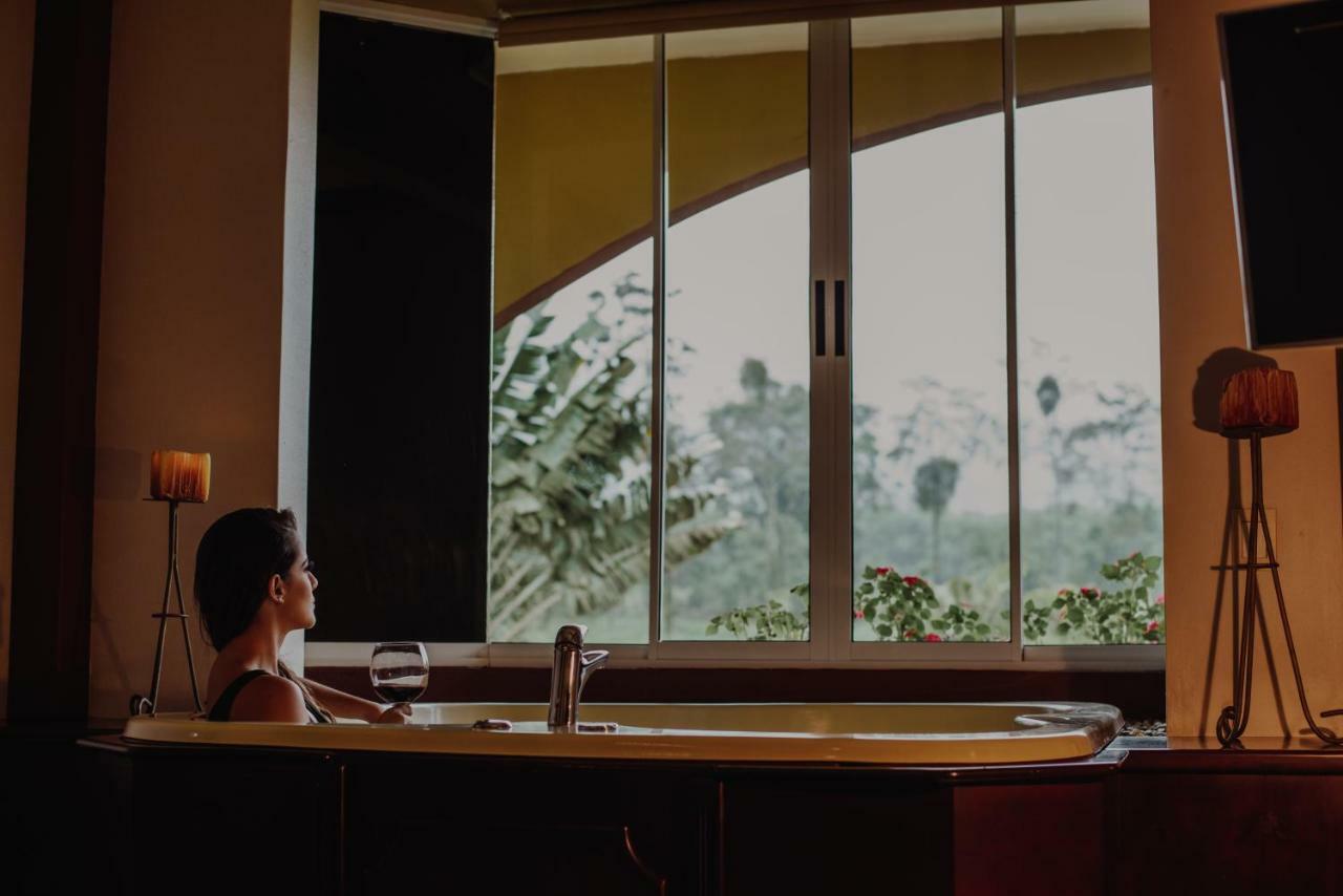 Magic Mountain Hotel 4*