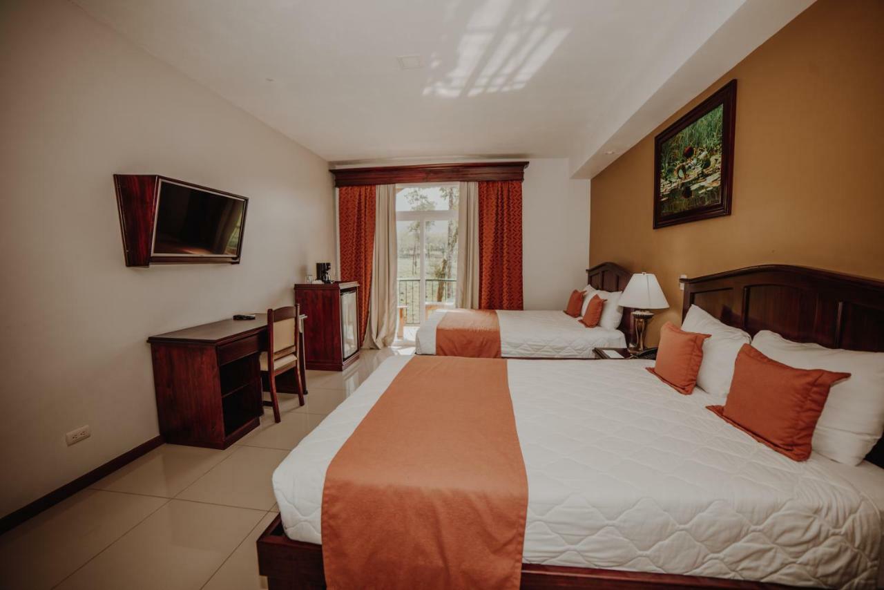 Hotel Magic Mountain La Fortuna