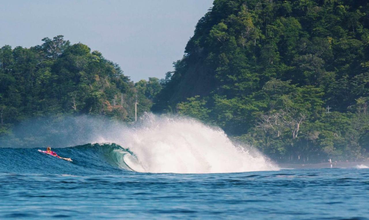 Break & Cr Surf Camp Hotel 3*