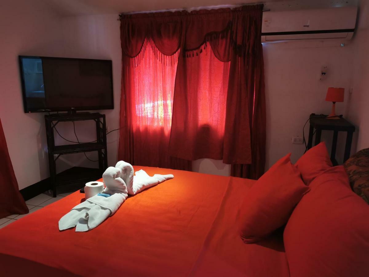 Cabinas Cafe Del Mar Hotel Manuel Antonio