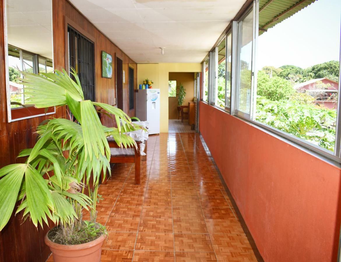Guest house Cabinas The Corner