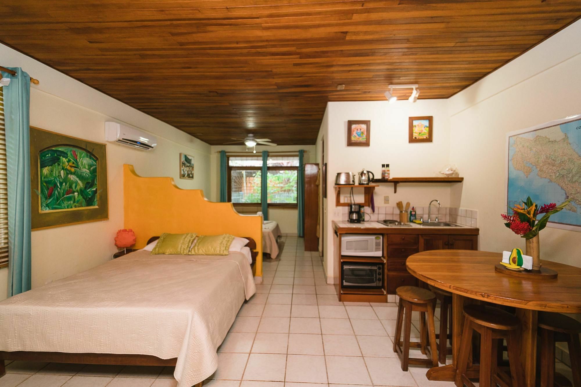 Casa Sueca - At The Hotel