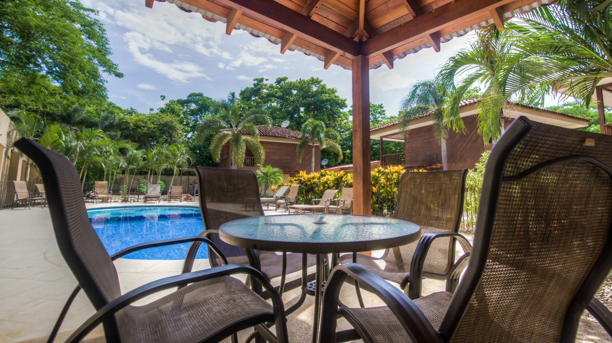Experience Avellanas Apartment Tamarindo