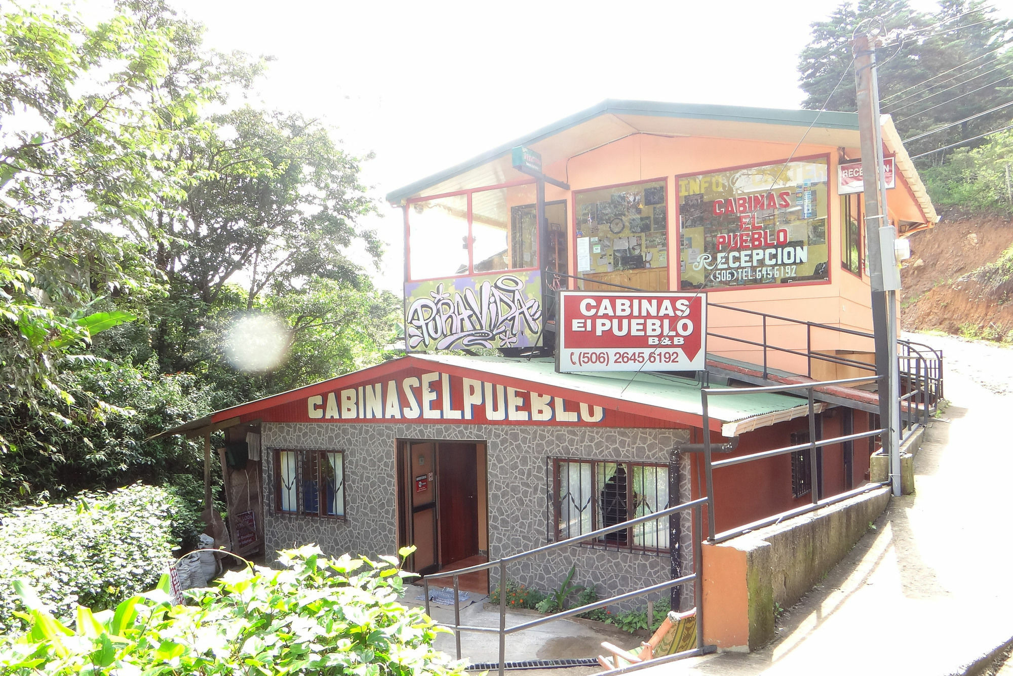 Cabinas El Pueblo B&B Monteverde 2*