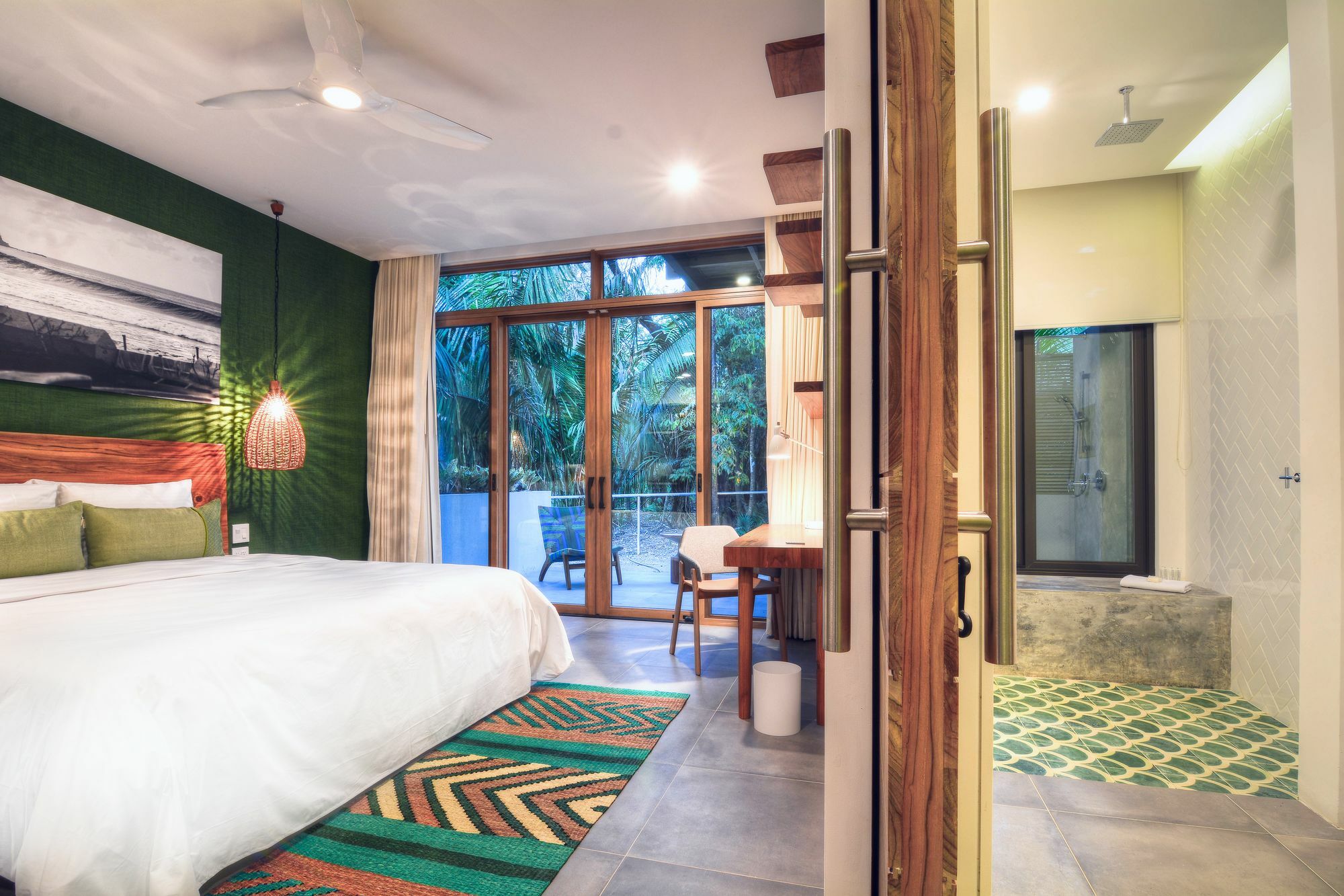 Hotel The Gilded Iguana Nosara