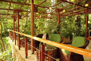 Hotel Si No Resort, And Wildlife Refuge