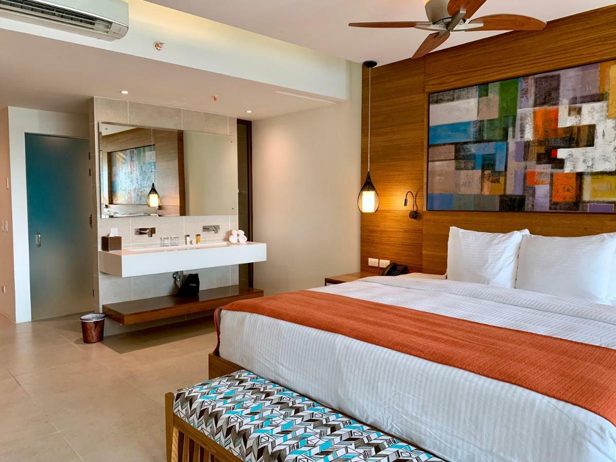 Azura (adults Only) Hotel
