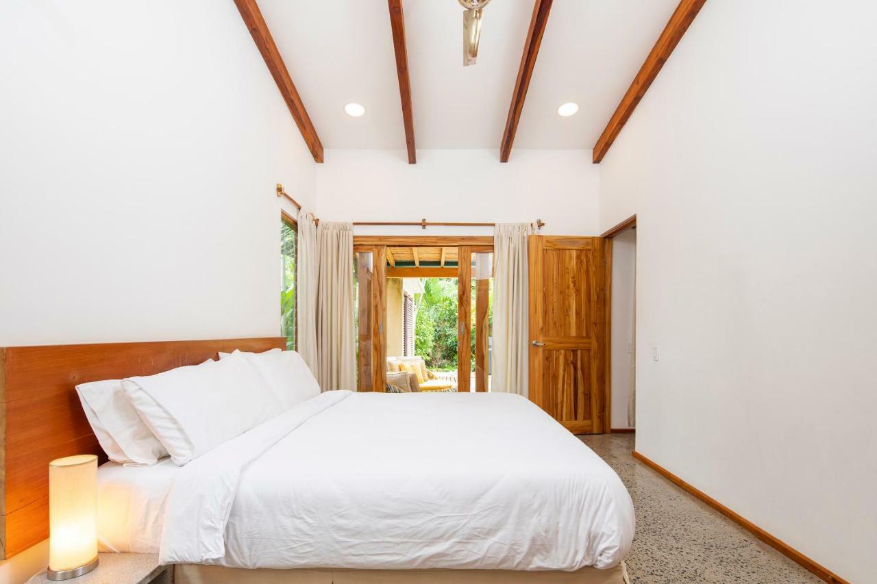 Villas Tropical Villa